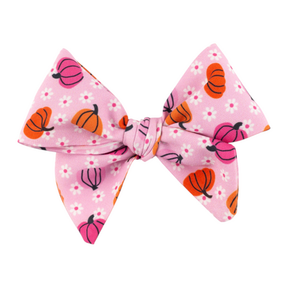 Pumpkins on Pink Bow